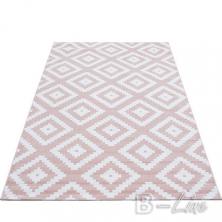Kusový koberec PLUS 8005 Pink